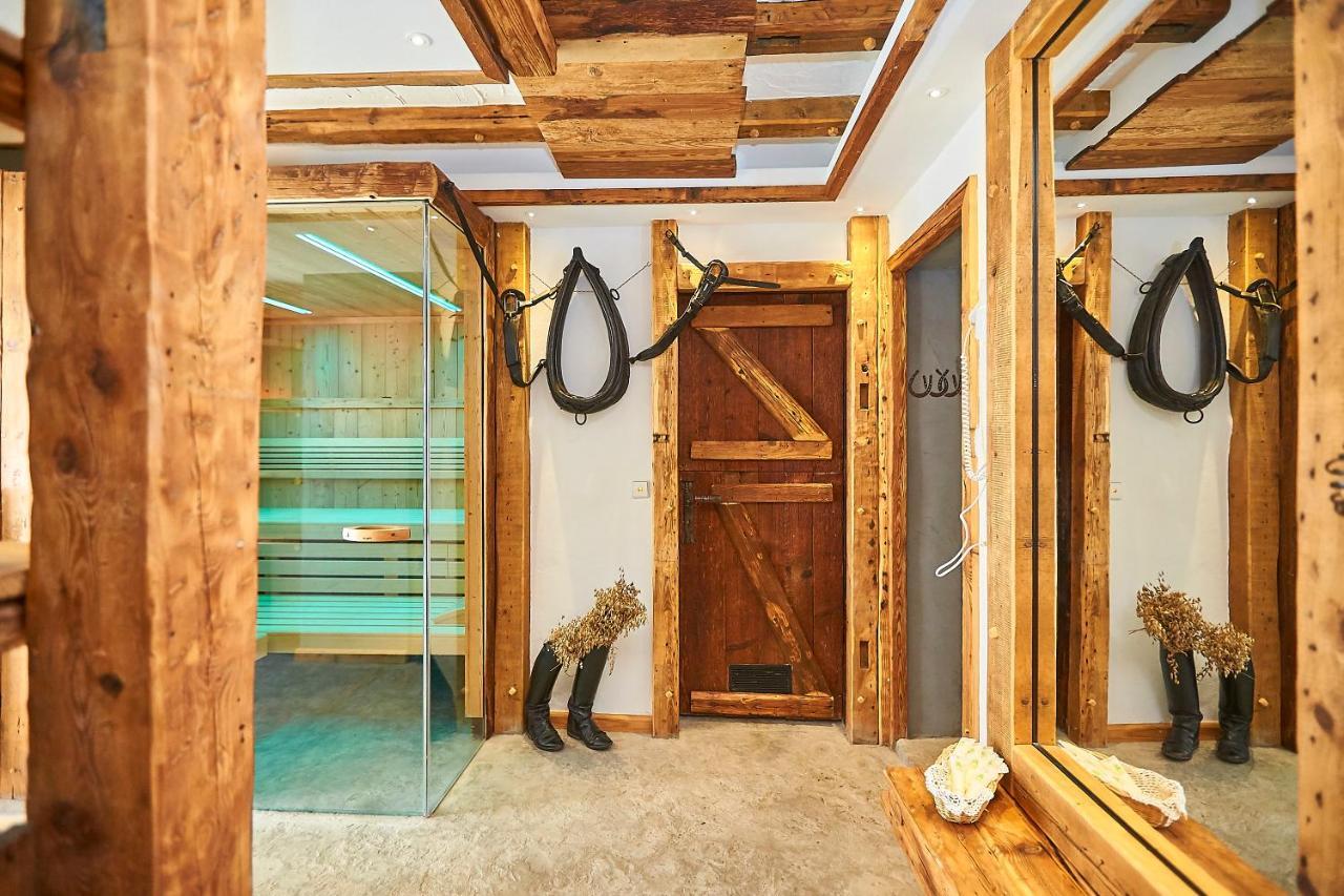Hotel Roessle Trochtelfingen エクステリア 写真